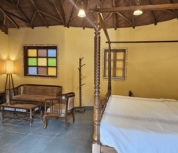 bhunga-premium-indoor-2-1